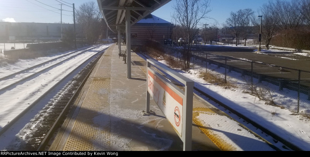 Metro-North Danbury Station